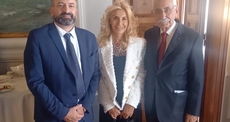Saluto Ambasciatore a S. E. il Segretario di Stato per gli Affari Esteri e Ambasciatrice S. E. Maria Alessandra Albertini